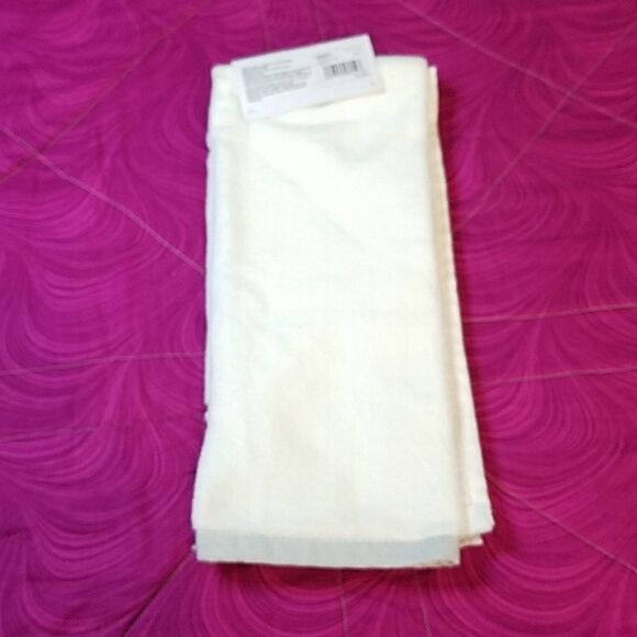✔ 5 for $25 Sonoma Mrs hand towel NWT - Picture 4 of 5